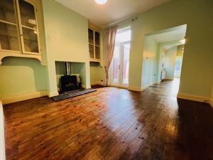 Photo 10- click for photo gallery